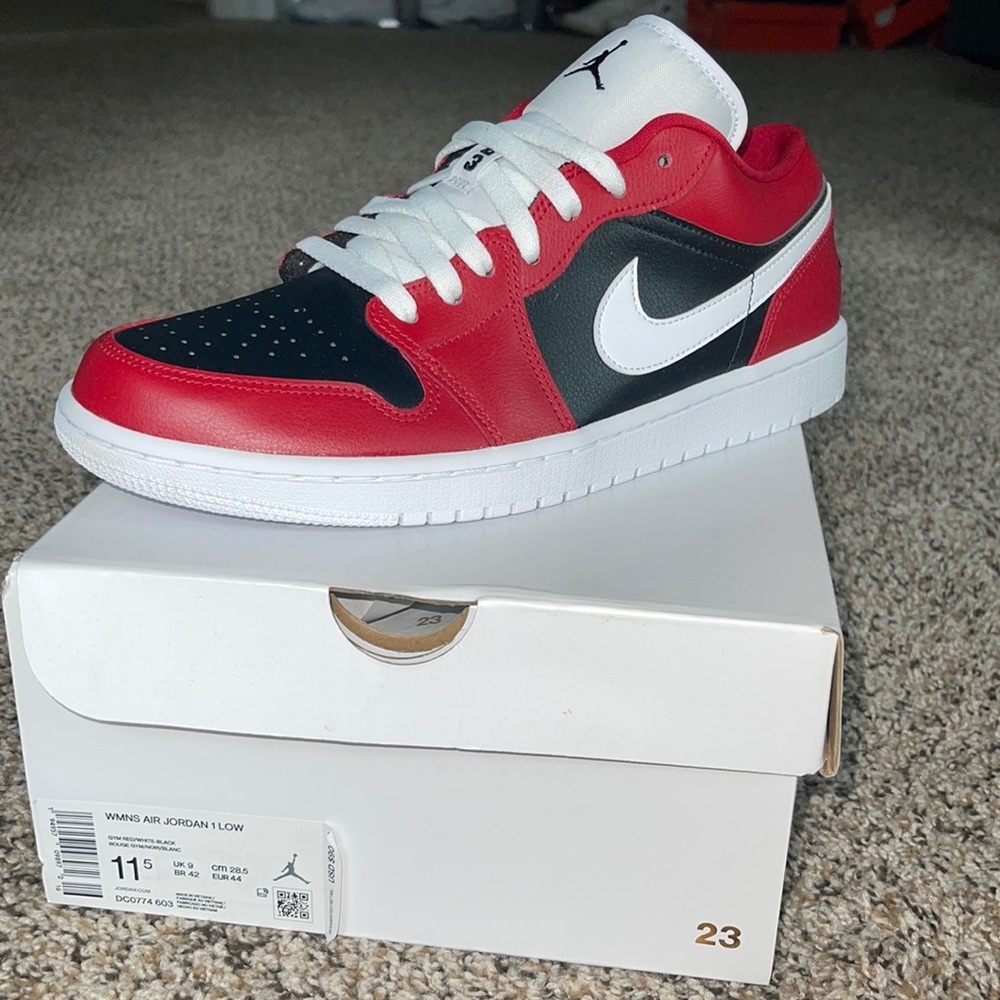 Air Jordan 1 Low